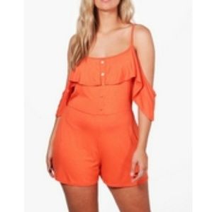 NWT Boohoo Plus orange romper